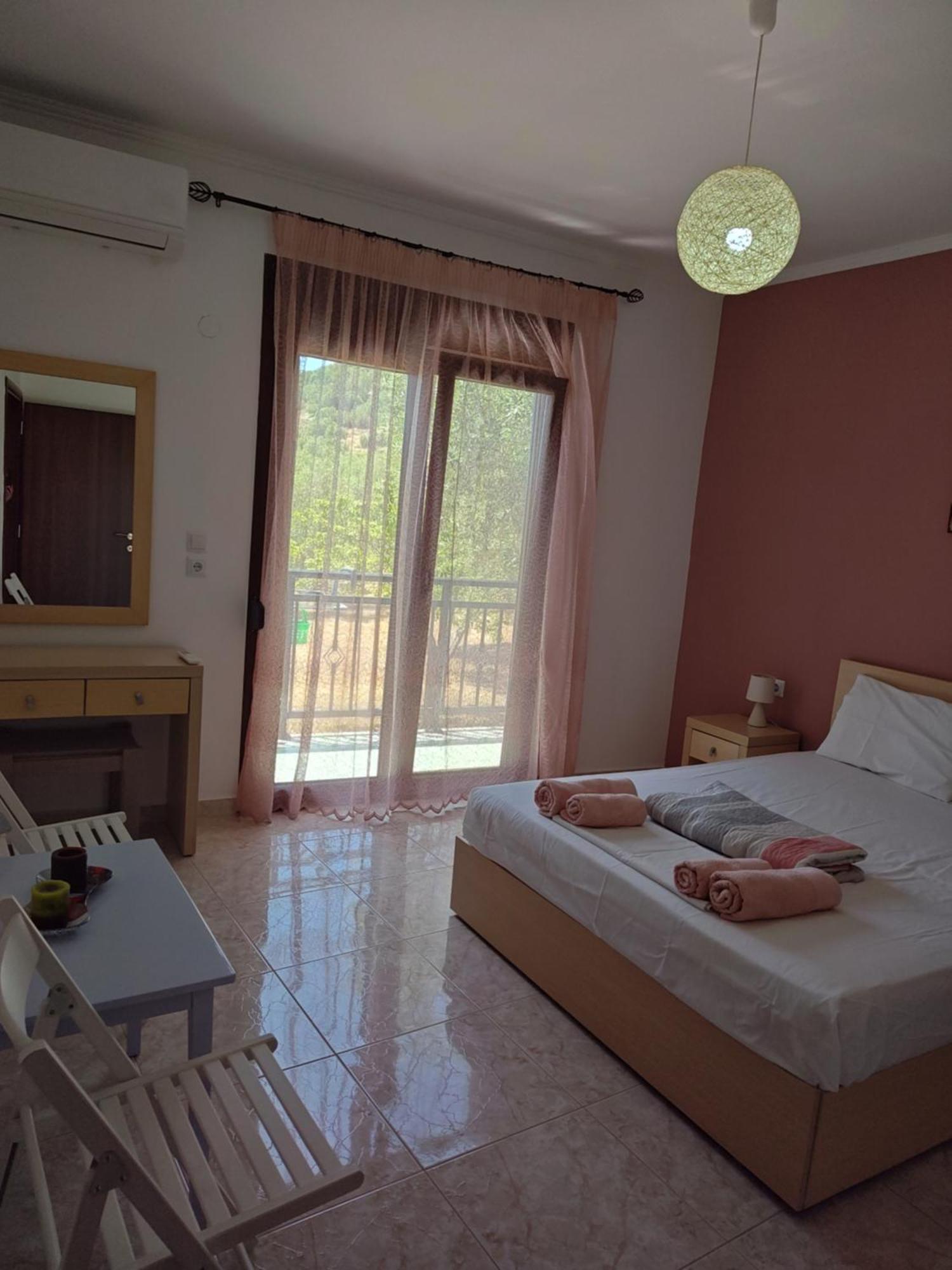 Lonely House Villa อัสตริส ภายนอก รูปภาพ